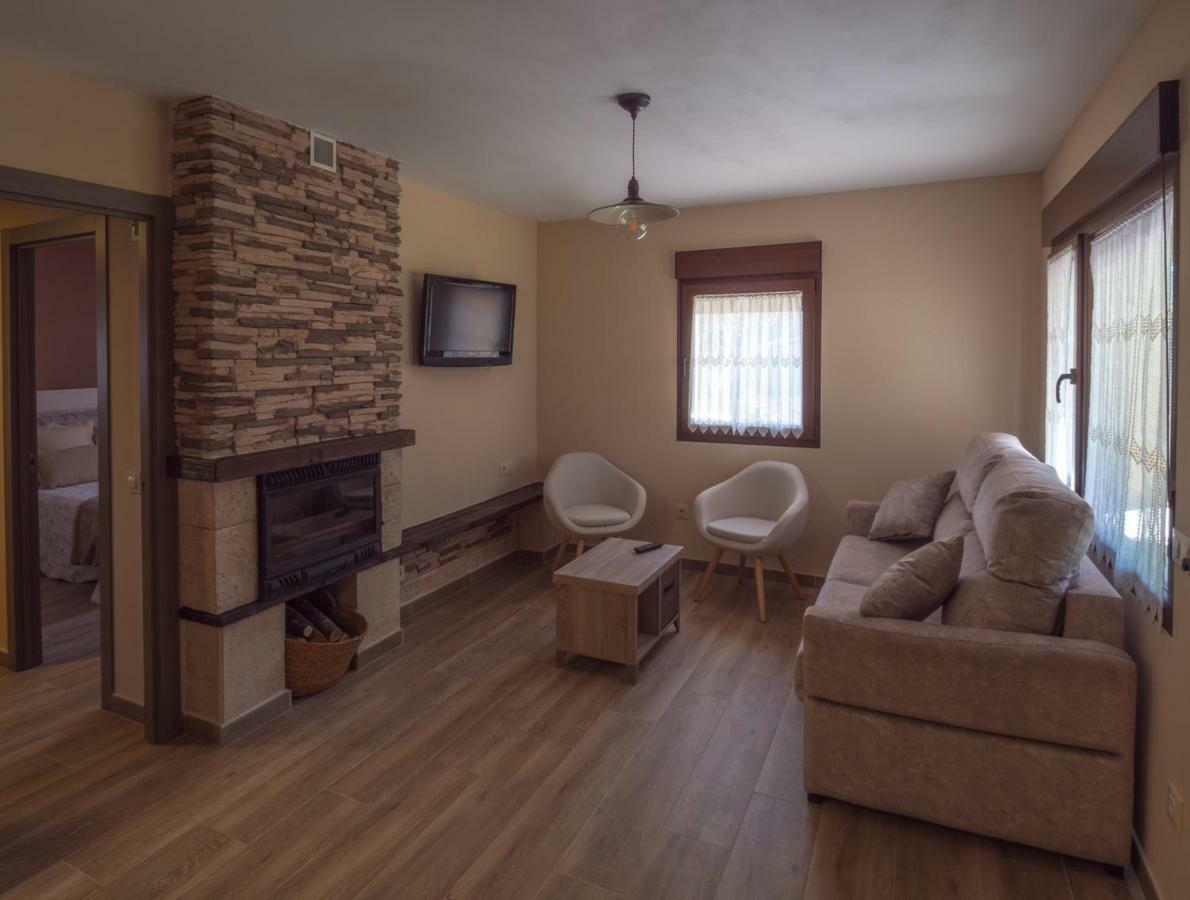 Casa Cantera Del Berrocal Ortigosa del Monte ภายนอก รูปภาพ